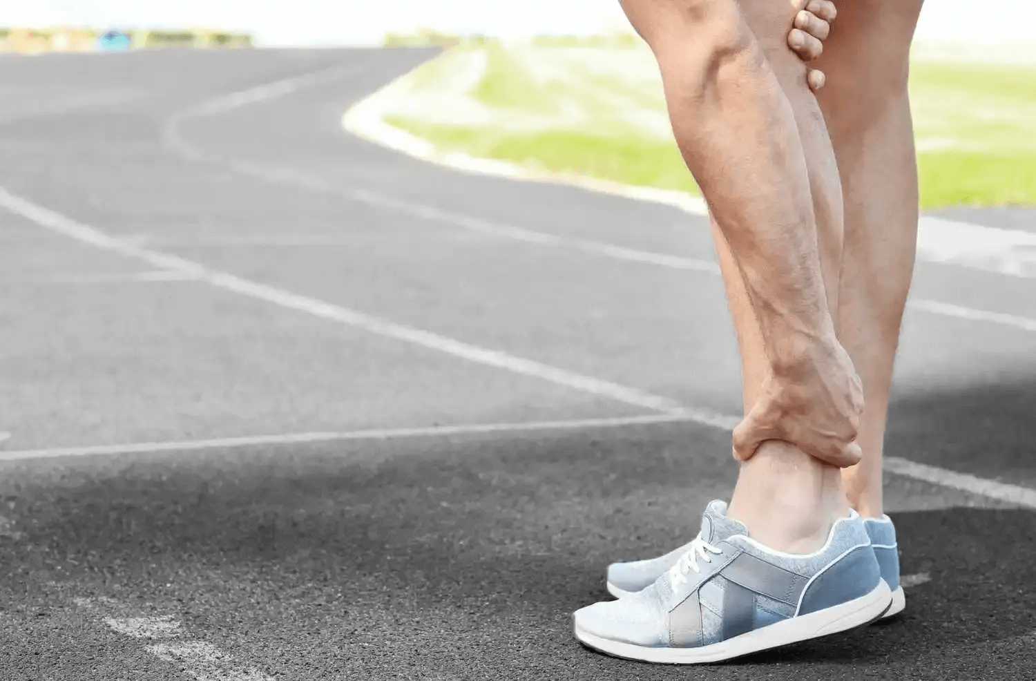 Magneiusm can aid in reducing exerice-related muscle soreness.