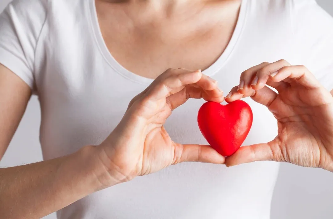 High-quality sleep can improve heart health.